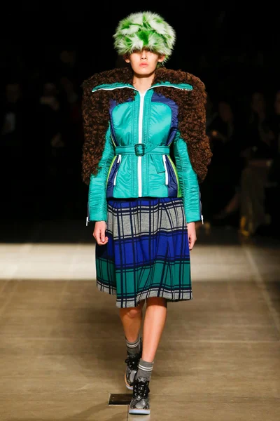 Look 23